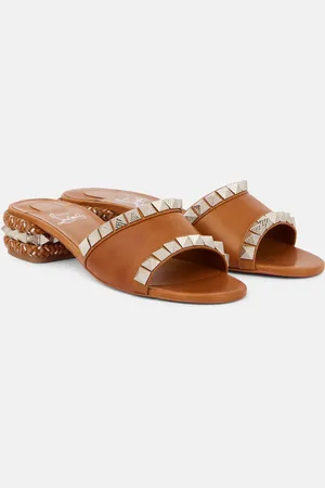 Christian Louboutin Mules Pyramule 30 in pelle con borchie