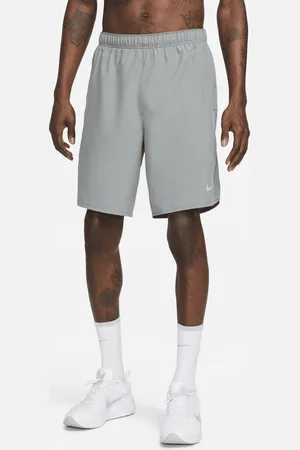 Nike Shorts versatili non foderati Dri-FIT 23 cm Challenger – Uomo