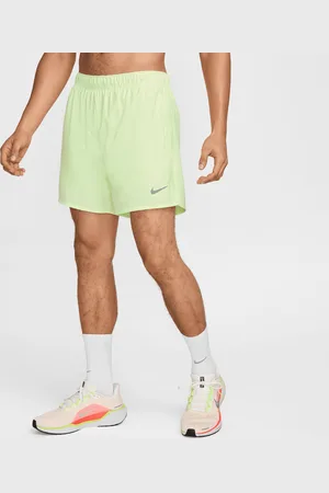 Nike Shorts versatili Dri-FIT 2 in 1 13 cm Challenger – Uomo