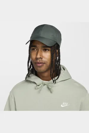 Nike Cappello essenziale con Swoosh in metallo Dri-FIT Club