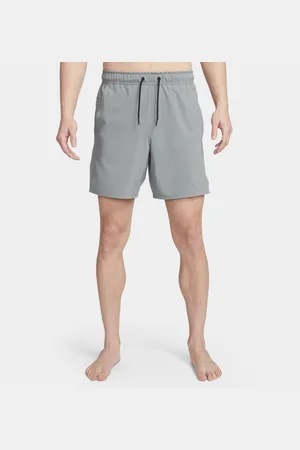 Nike Shorts versatili Dri-FIT non foderati 18 cm Unlimited – Uomo