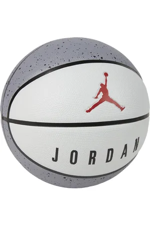 Jordan Pallone da basket Playground 2.0 8P (sgonfiato)