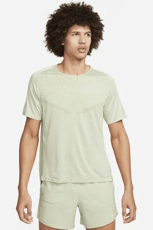 Nike Maglia da running a manica corta Dri-FIT ADV TechKnit – Uomo