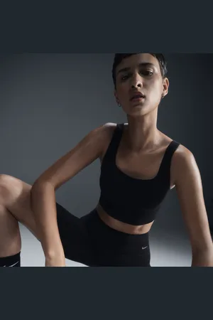 Nike Bra Longline con imbottitura e sostegno medio Zenvy – Donna