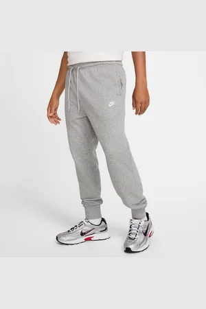 Nike Pantaloni jogger in French Terry Club – Uomo