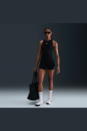 Nike Shorts da tennis con tasche Dri-FIT Court – Donna
