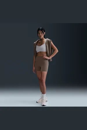Nike Shorts da ciclista 13 cm a vita alta e sostegno leggero Zenvy – Donna