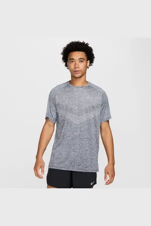 Nike Maglia da running a manica corta Dri-FIT ADV Stride – Uomo