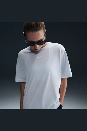 Nike T-shirt Sportswear Essential, Donna