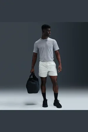 Nike Shorts versatili 13 cm in seersucker non foderati Dri-FIT Unlimited – Uomo