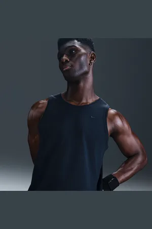 Nike Canotta Dri-FIT versatile Primary – Uomo