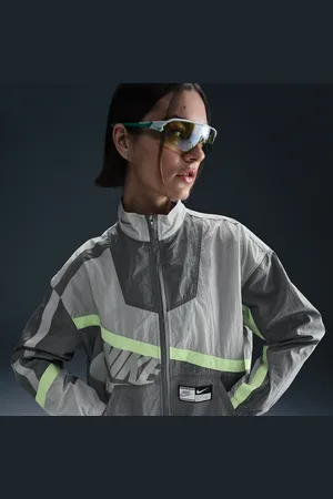 Nike Giacca oversize in tessuto Sportswear – Donna