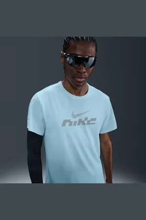 Nike Maglia da running a manica corta Dri-FIT UV Miler Flash – Uomo