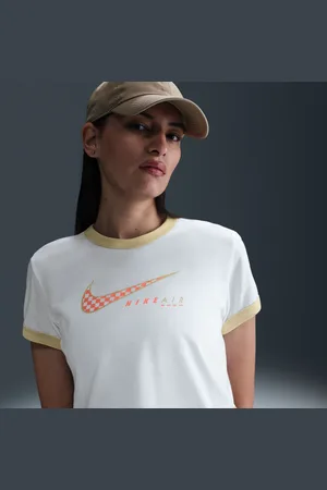 Nike T-shirt a manica corta Sportswear Club – Donna