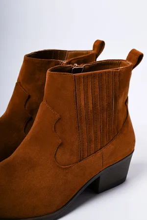 Nuna Lie Stivaletti texani in faux suede