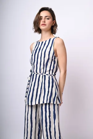 Nuna Lie Top a righe con cintura