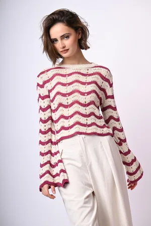 Nuna Lie Pull crochet a righe con maniche svasate