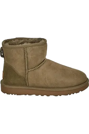 UGG Classic Mini