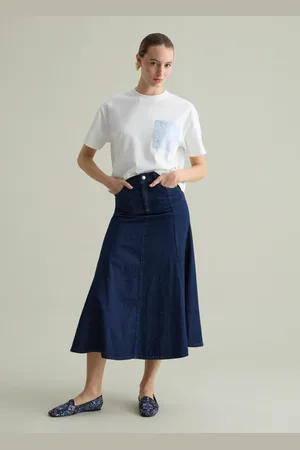 PIOMBO T-shirt Con Tasca In Sangallo, Donna