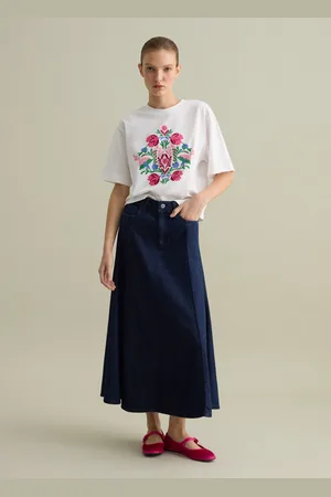 PIOMBO T-shirt Boxy Fit Bianca Con Ricamo Floreale, Donna