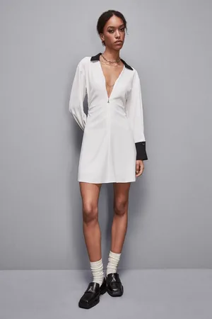 Patrizia Pepe Abito mini con spalla scoperta