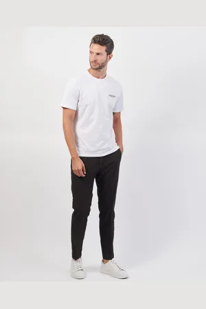 Guess T-shirt uomo vestibilità slim american tradition