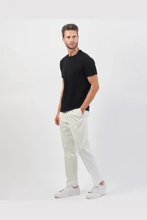 YES ZEE BY ESSENZA T-shirt nera con logo ricamato