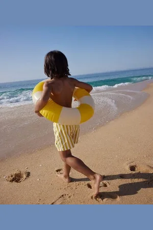 Petit Bateau Shorts da mare stampato a righe bambino