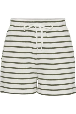 Pieces® Shorts