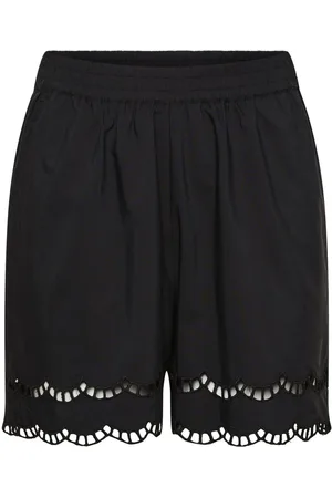 Pieces® Shorts