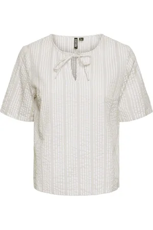 Pieces® Top A Maniche Corte