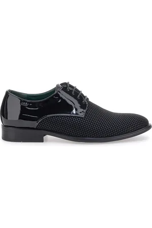 GMV Scarpe Stringate in Vernice Nere 119
