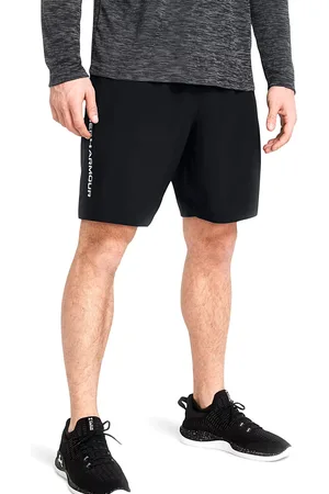 Under Armour Pantaloncini Neri Sportivi Con Logo Laterale Tech Woven