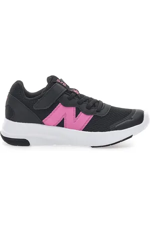 New Balance Sneakers Nere con Logo Fuxia 578
