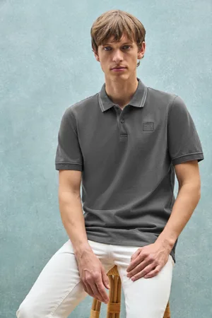 Polo Club® Polo Grigio A Maniche Corte E Due Bottoni Con Particolare Sul Petto