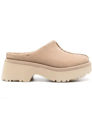 UGG New Heights Clog sabbia