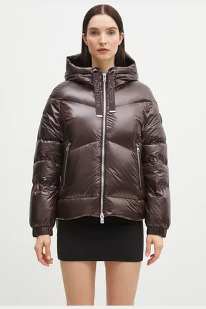 Woolrich Piumino Aliquippa Short Puffer Jacket colore CFWWOU0927FRUT3085