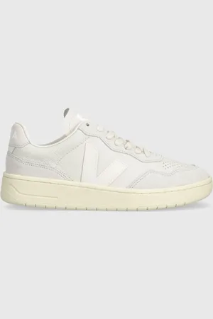 Veja Sneakers in pelle V-90 VD2003379A
