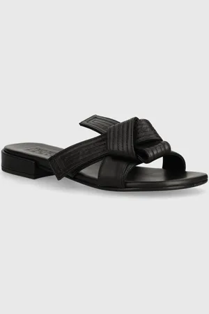 Kenzo Infradito in pelle Oki Leather Mules donna colore FE62MU125L79.99