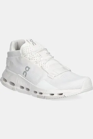 On Running Sneakers CLOUDNOVA 2 colore 3WE30220108