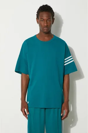 adidas T-shirt in cotone Neuclassics Tee uomo colore con applicazione JF9138