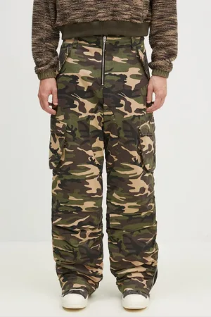 Andersson Bell Pantaloni bilaterali Reversible Padded Camouflage Cargo Pants colore apa688m