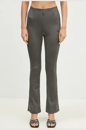 adidas Pantaloni della tuta Femme Galore Rib Flared Legging colore JN3024
