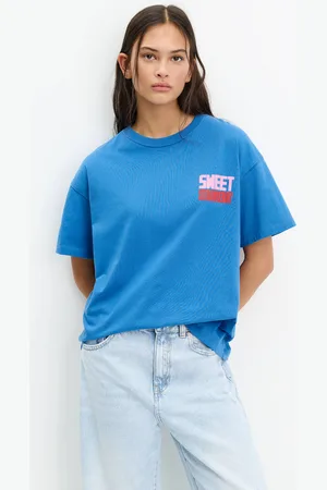 Pull&Bear Maglietta Blu Con Stampa Grafica Di Fragole