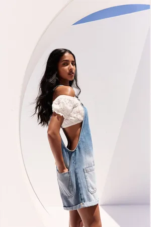 Pull&Bear Salopette Corta Di Jeans Con Tasche