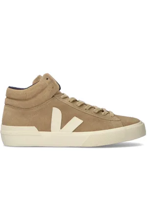 Veja Sneaker uomo in suede