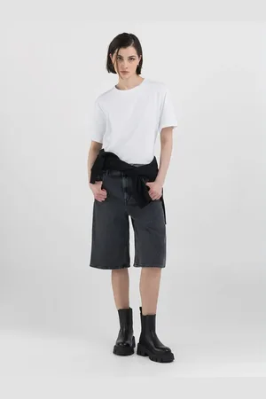 Replay Bermuda Tapered Fit In Denim Nettie