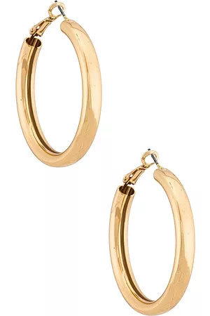petit moments Gretchen Hoops in