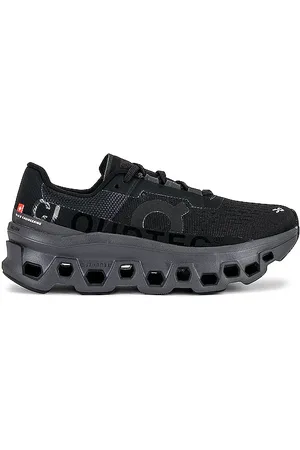 On Running Cloudmster Sneaker in