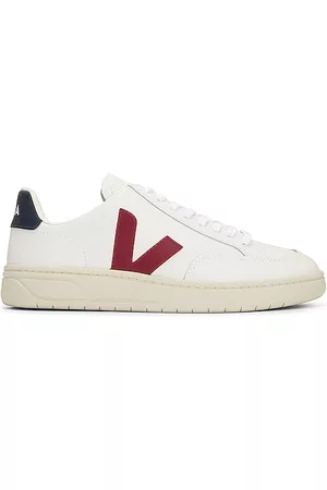 Veja V-12 Sneaker in